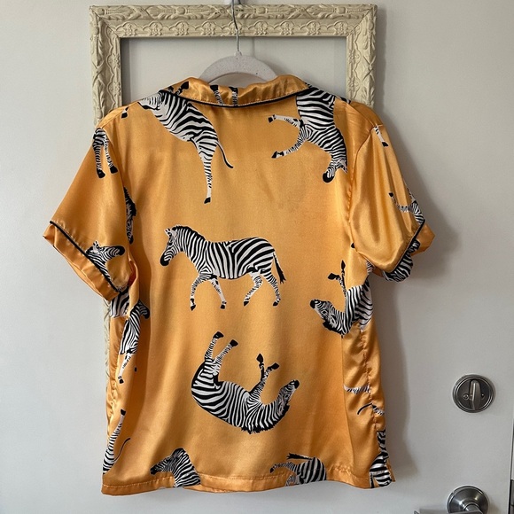 TART | Zebra Print Satin Pyjama Set - Picture 7 of 10